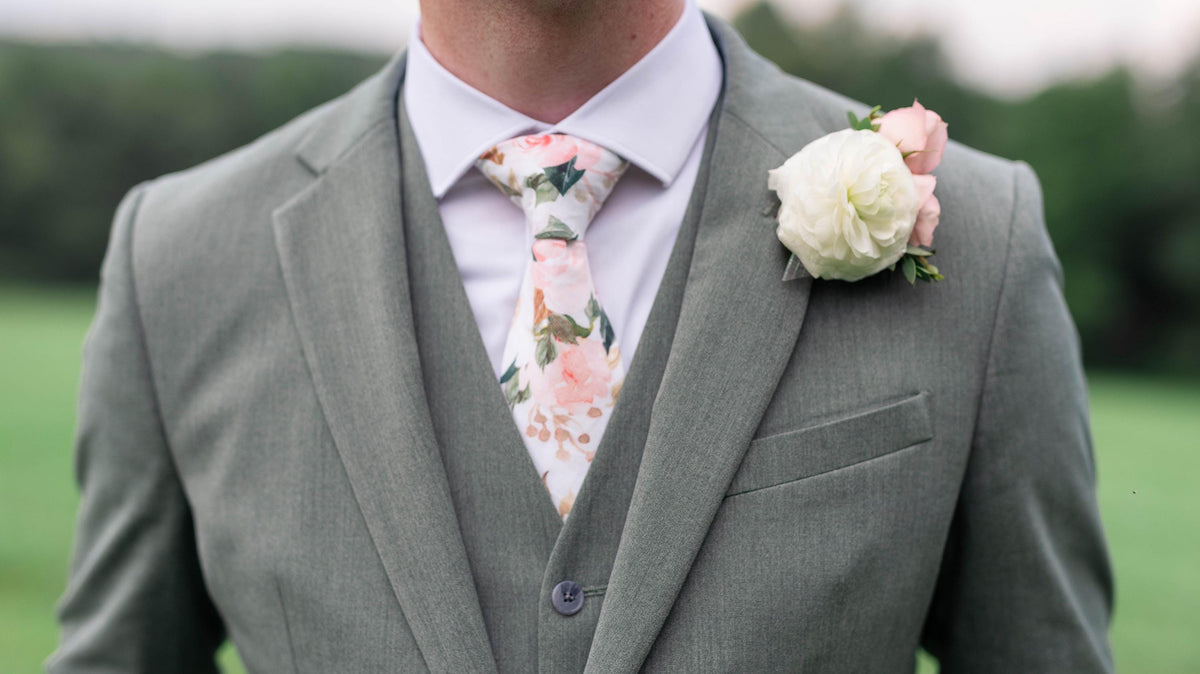 Wedding Ideas - Floral Ties & Bow Ties For Groomsmen