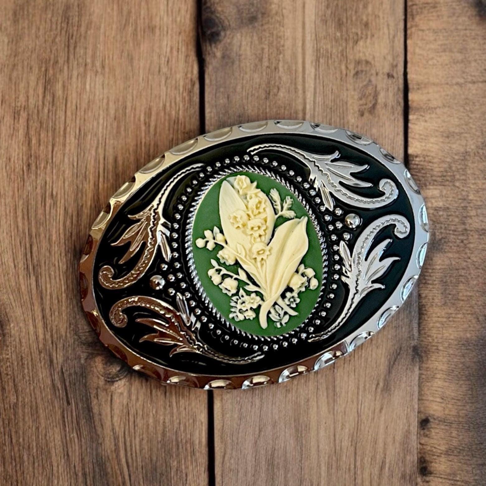 Belt Buckle Cowboy Accessory Lily of the Valley in Green