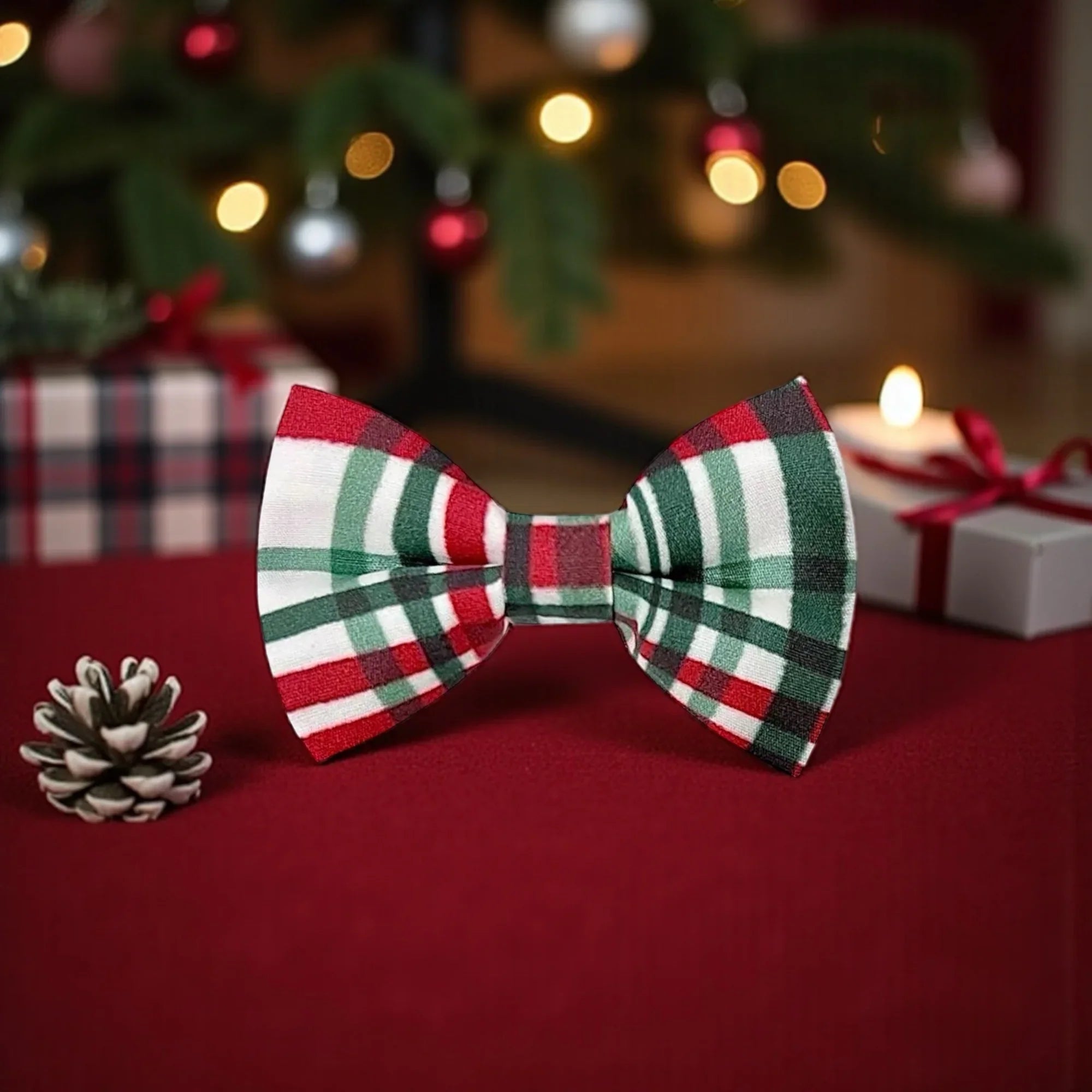 Christmas bow tie in red and white plaid.