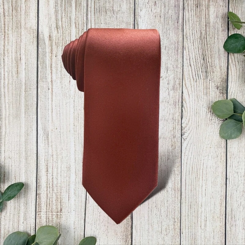 Cinnamon men’s tie for men for weddings groomsmen and grooms.