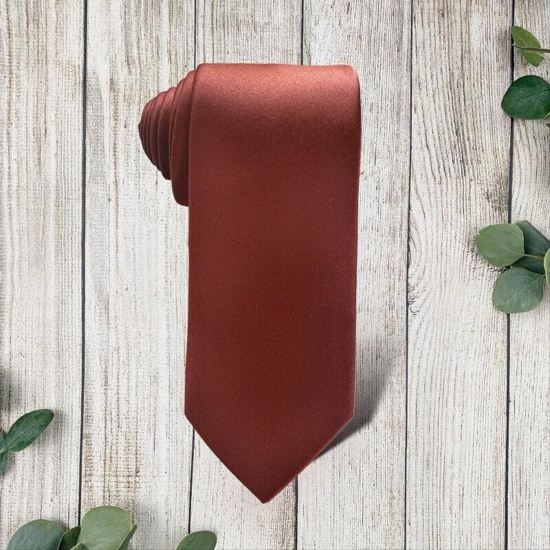 Cinnamon men’s tie for men for weddings groomsmen and grooms.