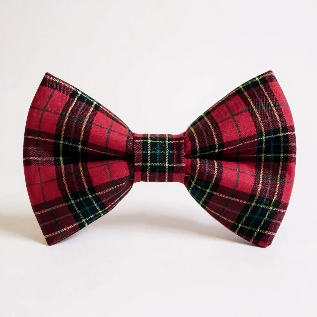 Red Plaid Christmas Bow Tie – Holiday Tartan for Men