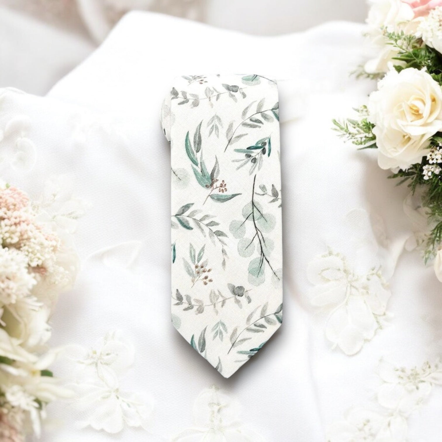 Eucalyptus necktie for men’s tie for wedding.