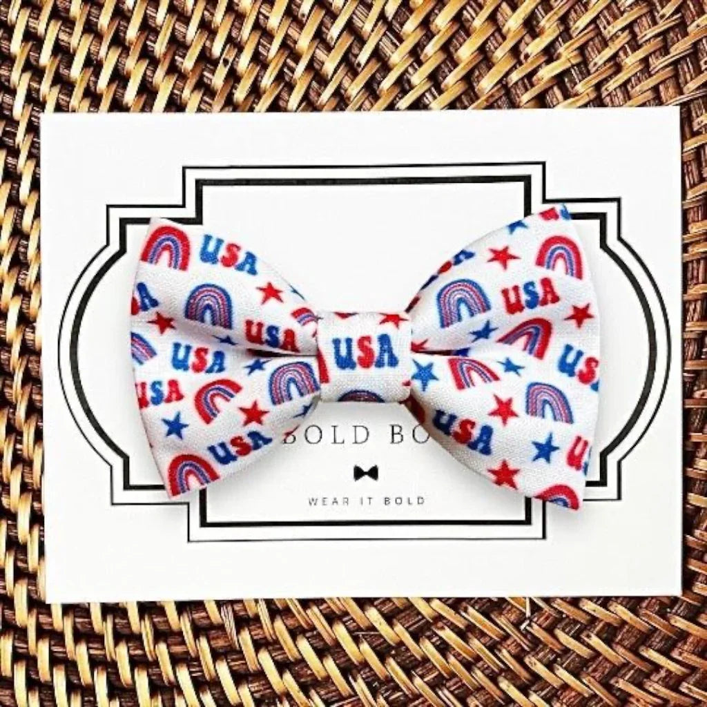 Fourth of July dog bow tie that says "USA."