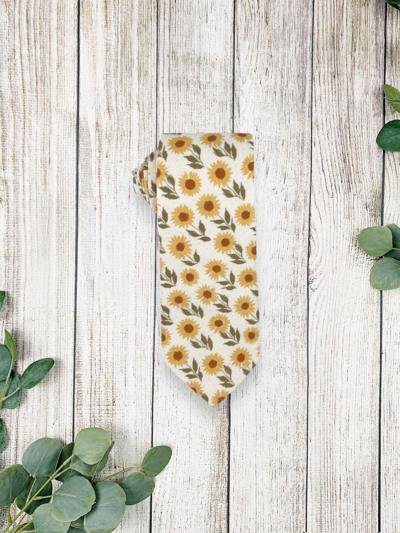 Yellow sunflower men’s tie for wedding.