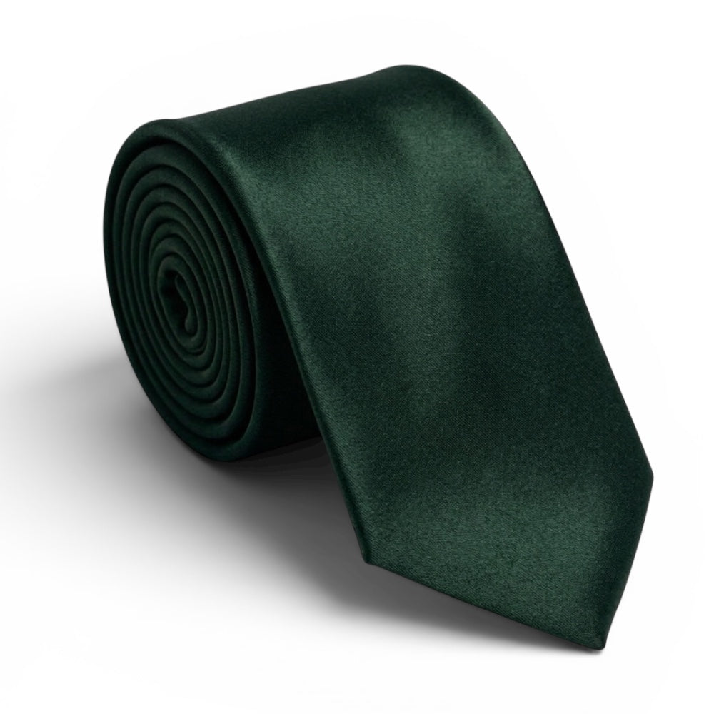 Green Tie for Men- Emerald green- for groomsmen, father of the bride, and weddings.
