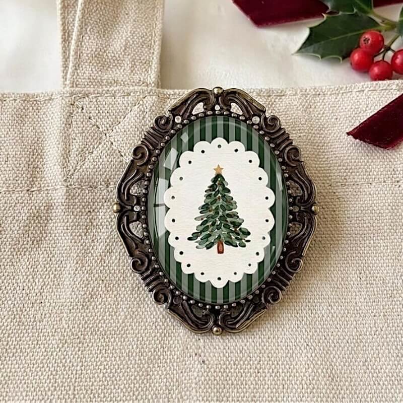 Christmas pin with Christmas tree for gift for her.