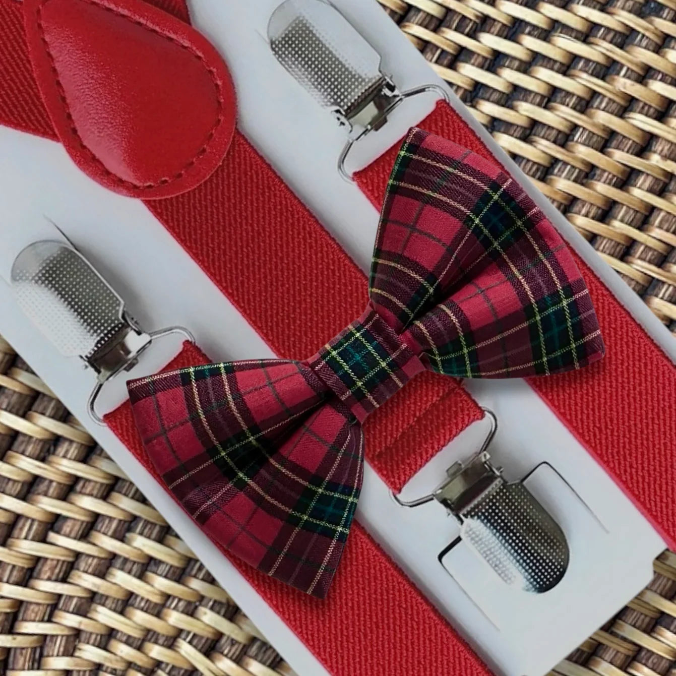 Red bow tie and suspenders in red and green for men boys and toddlers.