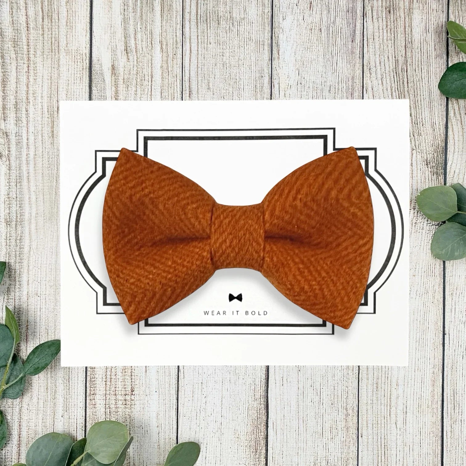 Orange dog bow tie or cat bow tie for autumn.