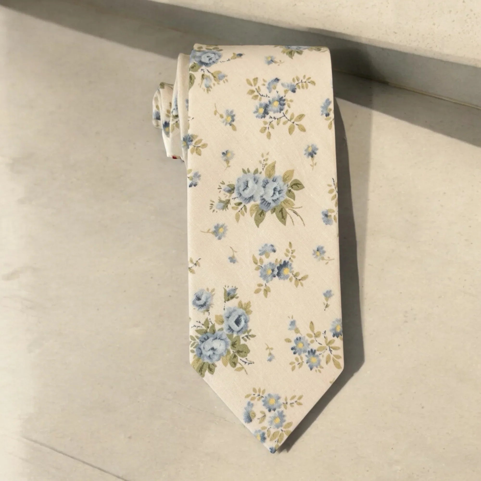Ivory & blue floral necktie for men’s tie for wedding.