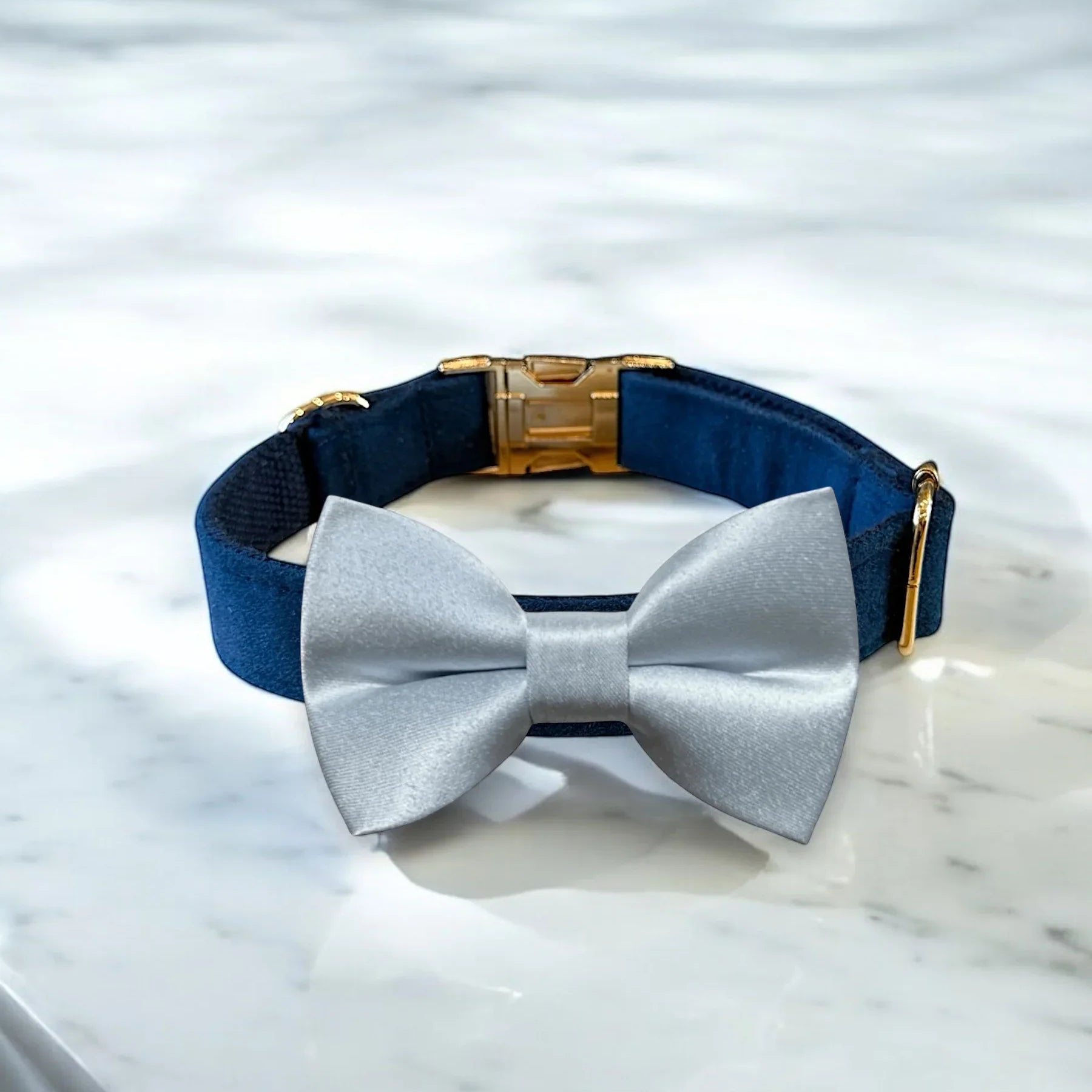 Bows in 3 sizes: Small is 3 1/2 inches wide, Medium is 4 1/2 inches wide and Large is 4 1/2 inches wide.