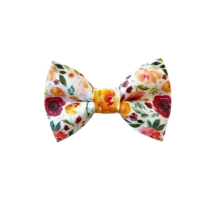Wildflower Floral men’s bow tie for wedding, ring bearers and groomsmen.