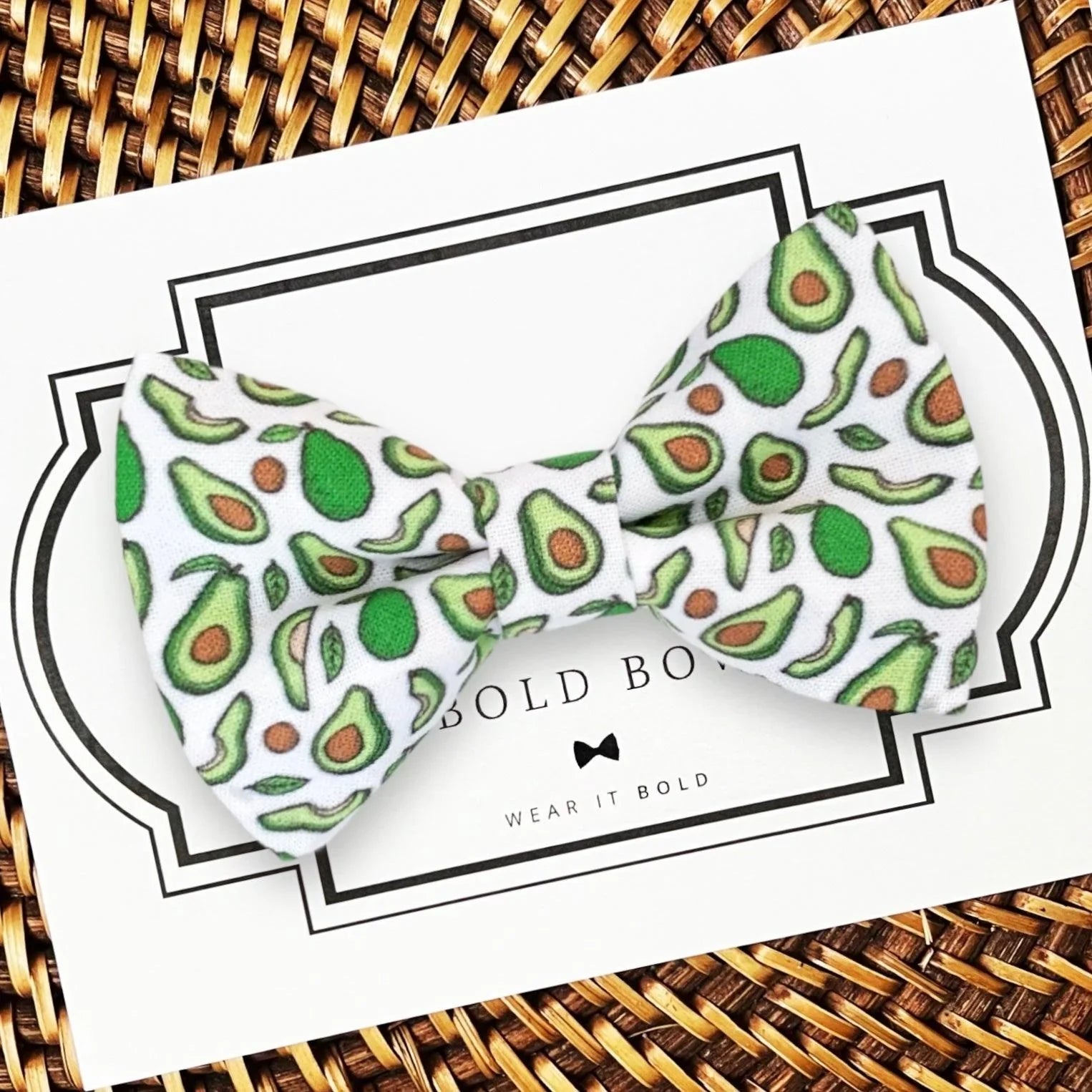Avocado Dog bow tie or Cat bow tie for pet bowtie collar.