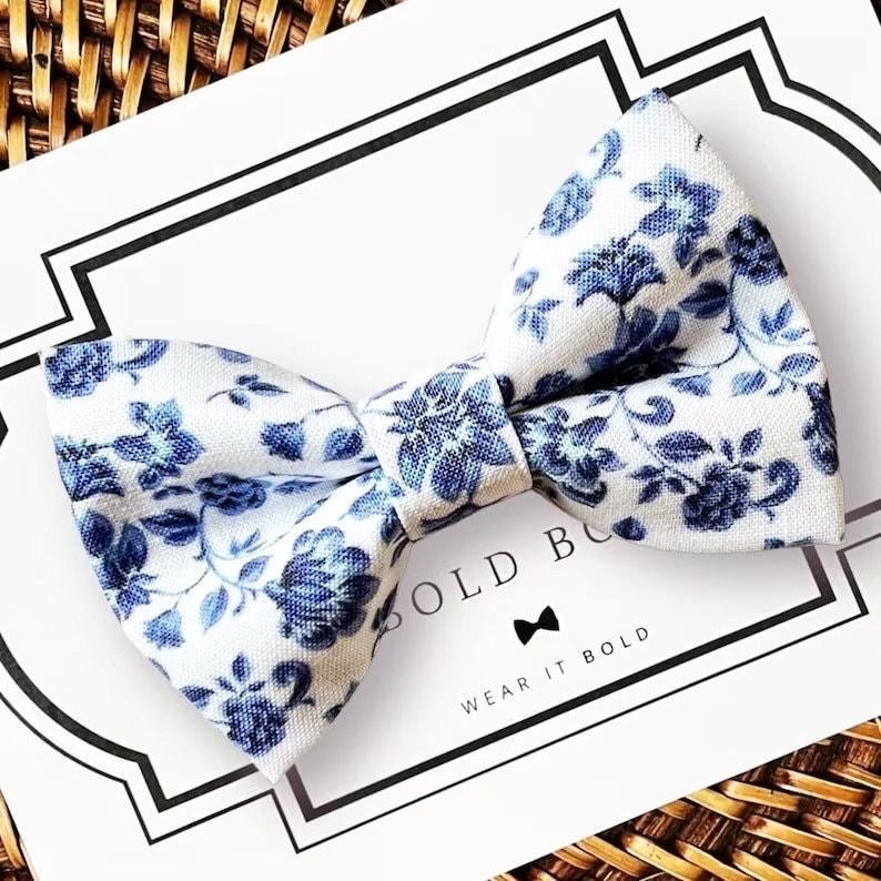 Floral Blue Necktie for Dusty Blue Wedding, Mens Floral Ties for Wedding Groomsmen Ties