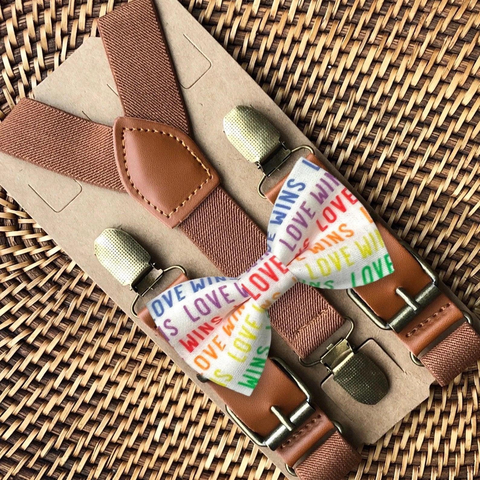 Size chart for suspender and bow tie sets from The Bold Bow Tie. X-Small (6mo-4yr): 15"-23" suspenders, 3.5" bow. Small (5-9yr): 18"-33" suspenders, 3.5" bow. Medium (10-12yr): 18"-33" suspenders, 4" bow. Adult (13yr-6'5"): 30"-53" suspenders, 4.5" bow. Big & Tall (Over 6'5"): 53"+ suspenders, 4.5" bow. Instructions note to measure from the back waistband over the shoulder to the front waistband for a comfortable fit.