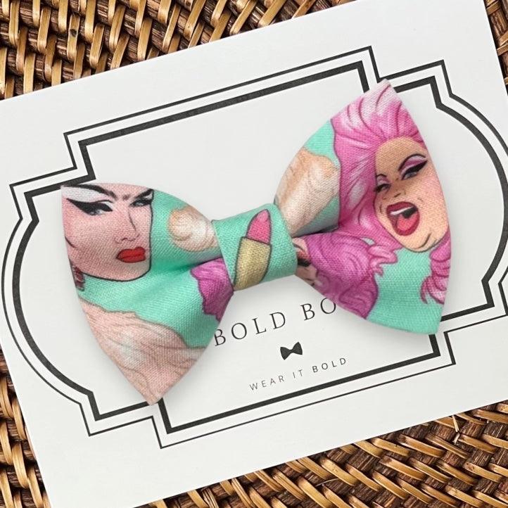 Drag Queen Dog bow tie or Cat bow tie for pet bowtie collar.