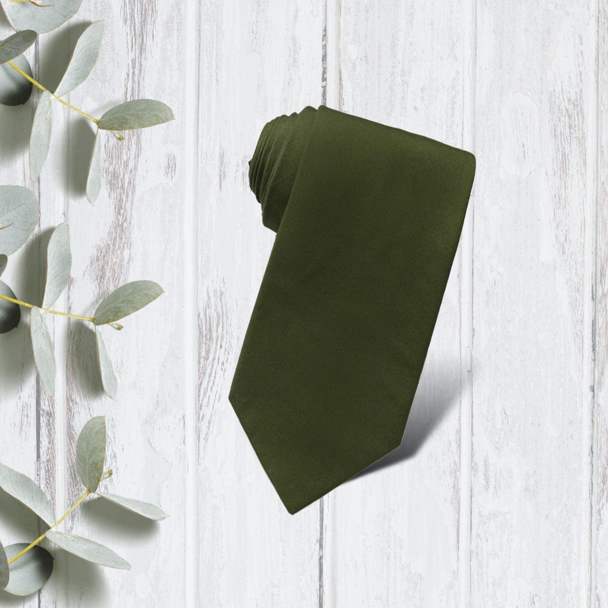 Olive green men’s tie for wedding.