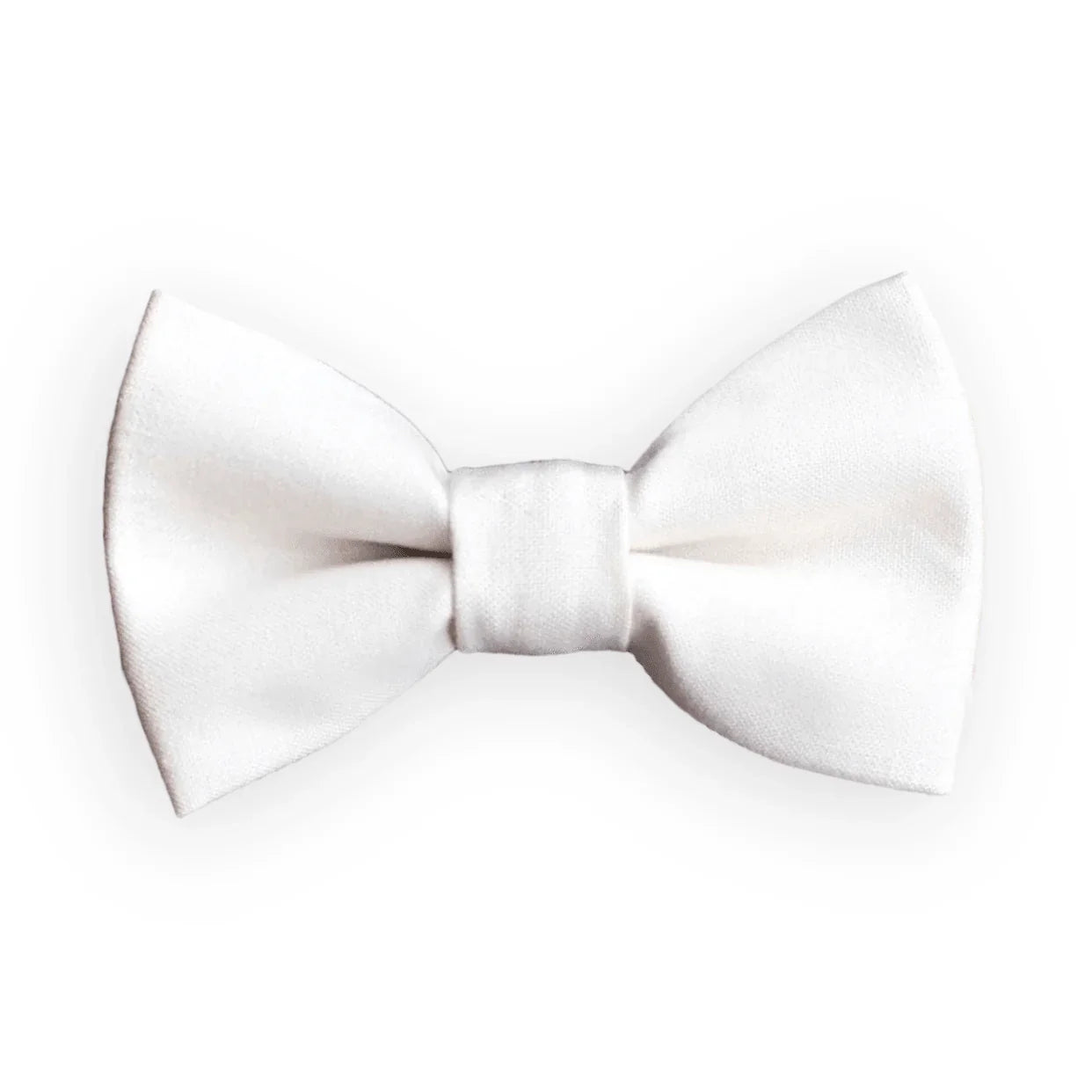 White Bow Tie in cotton for weddings, groomsmen and ring bearers surrounded outfits.