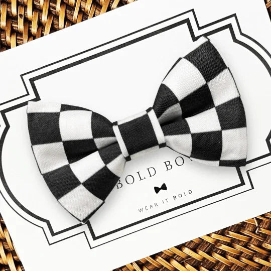 Checkered Dog bow tie or Cat bow tie for pet bowtie collar.