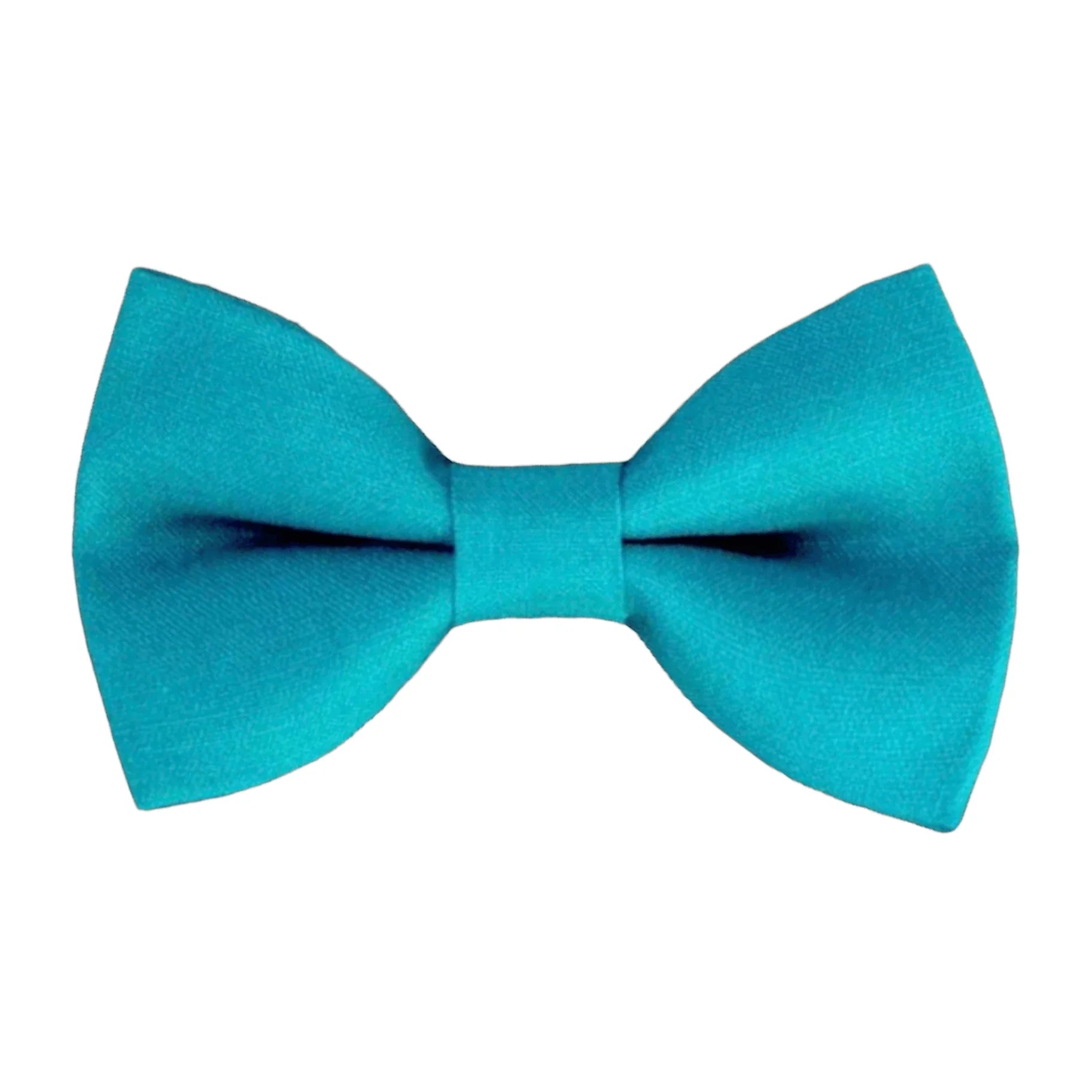 Size chart for pre-tied bow ties from The Bold Bow Tie detailing measurements across three sizes. Small is 3.5 inches wide and recommended for ages 6 months to 5 years. Medium is 4 inches wide and recommended for ages 6 to 12 years. Large is 4.5 inches wide and recommended for ages 13 years and up. Visual icons illustrate the relative sizes with horizontal arrows showing that width is measured from wingtip to wingtip. Bottom text notes that all bow ties are pre-tied and ready to add to your outfit.