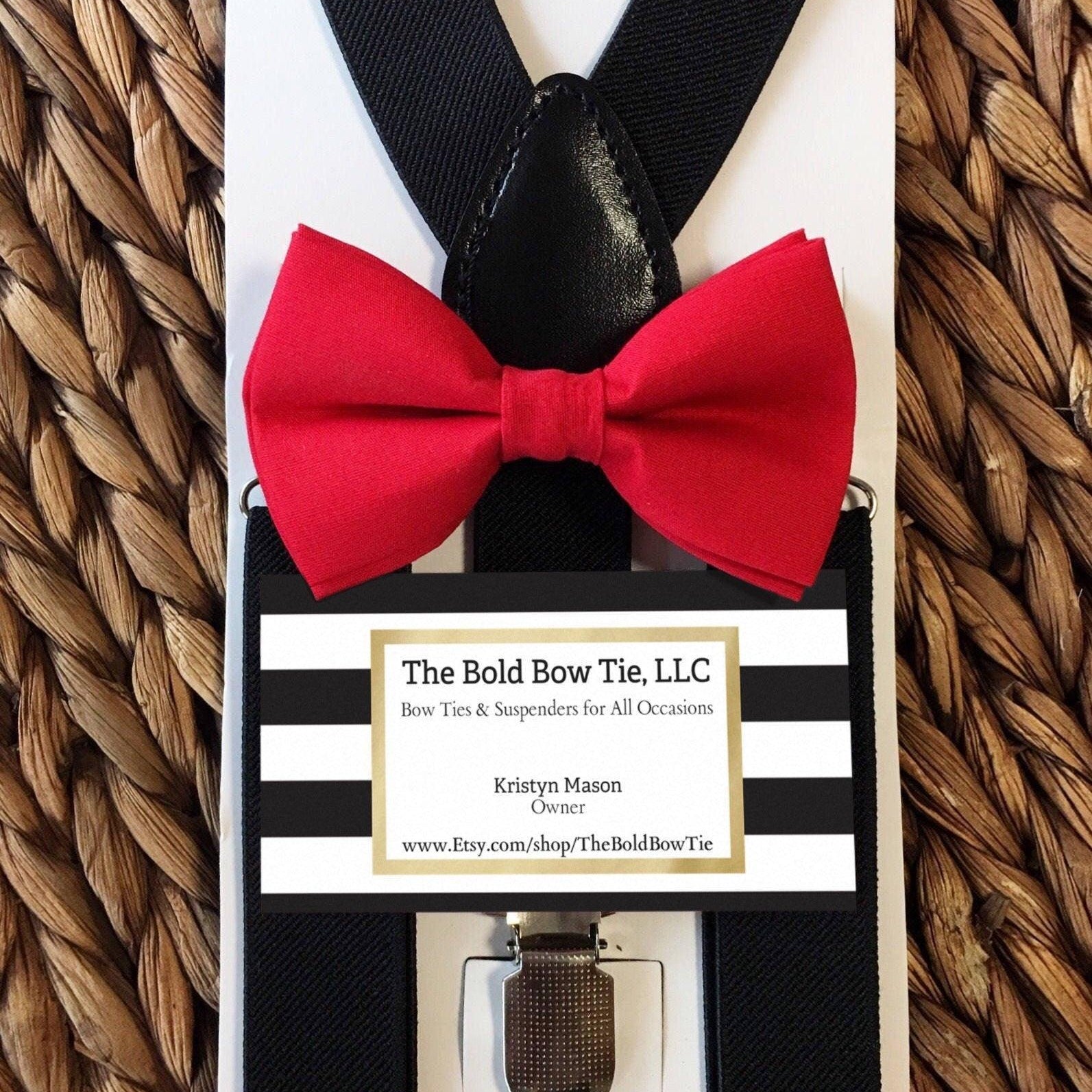 Size chart for suspender and bow tie sets from The Bold Bow Tie. Small (6mo-6yr): 18"-29" suspenders, 3.5" bow. Medium (7-12yr): 25.5"-40" suspenders, 4" bow. Adult (13yr-6ft tall): 25.5"-40" suspenders, 4.5" bow. Big & Tall (Over 6ft tall): 31"-53" suspenders, 4.5" bow. Instructions note to measure from the back waistband over the shoulder to the front waistband for a comfortable fit.