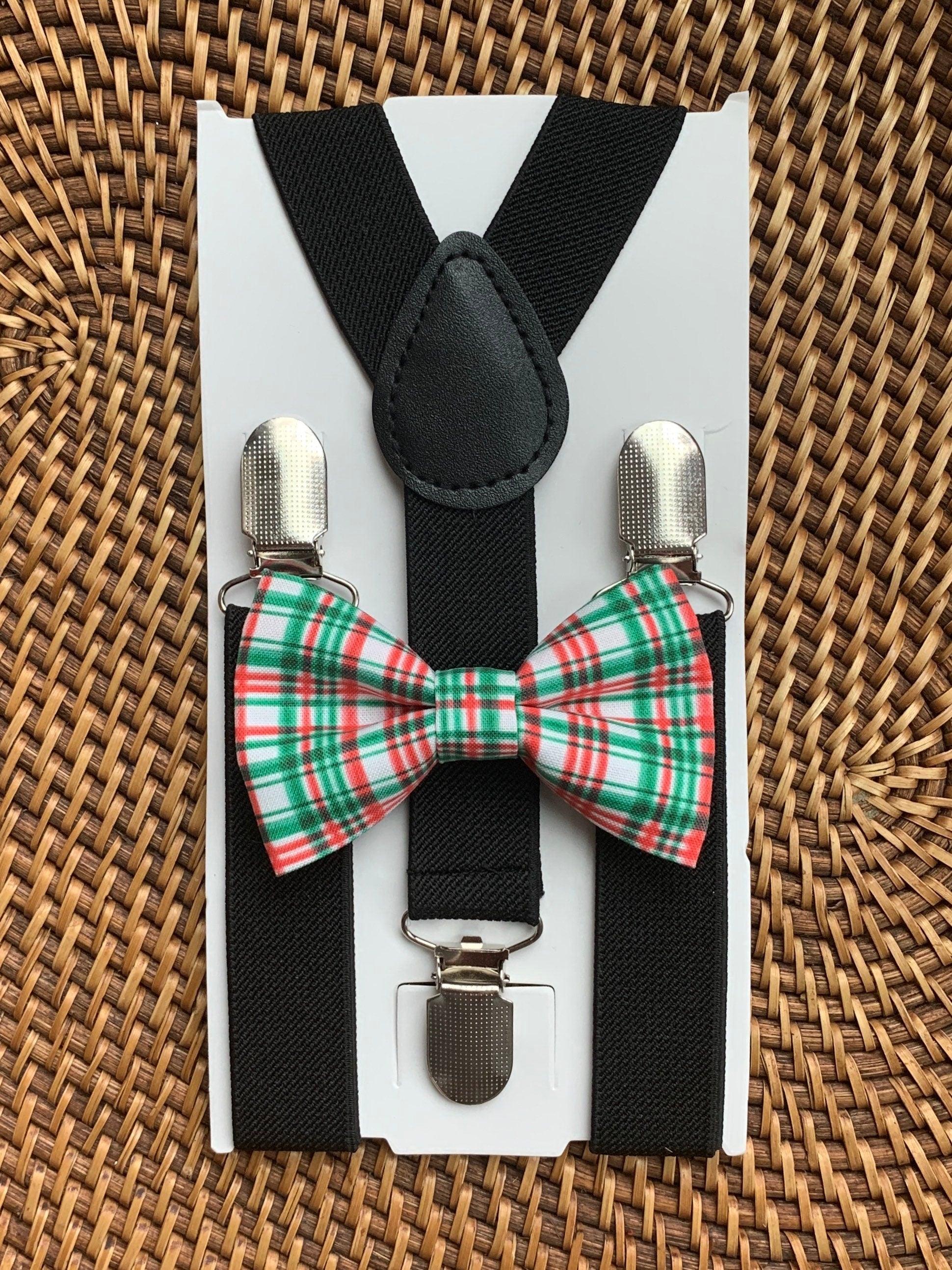 Size chart for suspender and bow tie sets from The Bold Bow Tie. Small (6mo-6yr): 18"-29" suspenders, 3.5" bow. Medium (7-12yr): 25.5"-40" suspenders, 4" bow. Adult (13yr-6ft tall): 25.5"-40" suspenders, 4.5" bow. Big & Tall (Over 6ft tall): 31"-53" suspenders, 4.5" bow. Instructions note to measure from the back waistband over the shoulder to the front waistband for a comfortable fit.