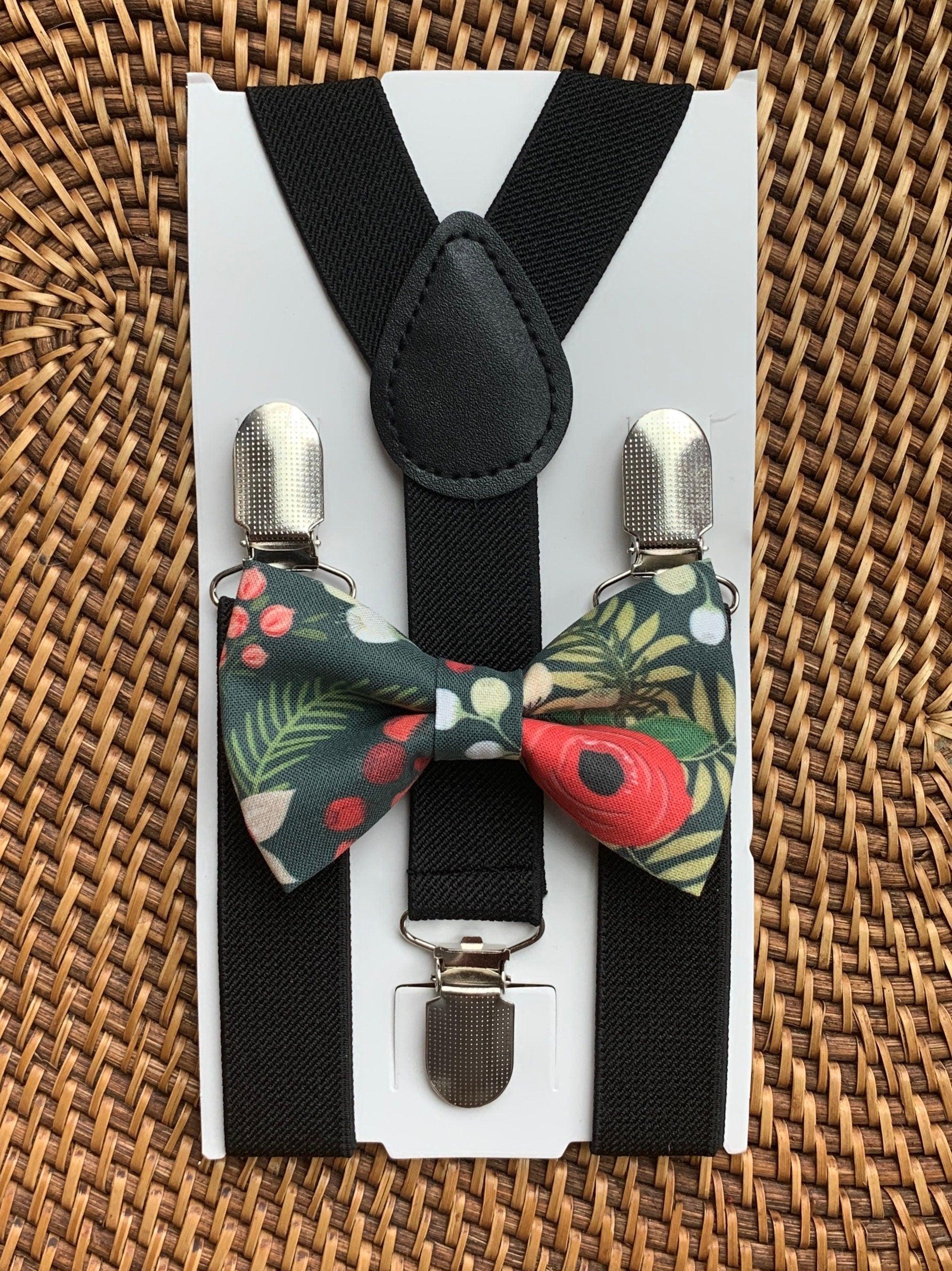 Size chart for suspender and bow tie sets from The Bold Bow Tie. Small (6mo-6yr): 18"-29" suspenders, 3.5" bow. Medium (7-12yr): 25.5"-40" suspenders, 4" bow. Adult (13yr-6ft tall): 25.5"-40" suspenders, 4.5" bow. Big & Tall (Over 6ft tall): 31"-53" suspenders, 4.5" bow. Instructions note to measure from the back waistband over the shoulder to the front waistband for a comfortable fit.
