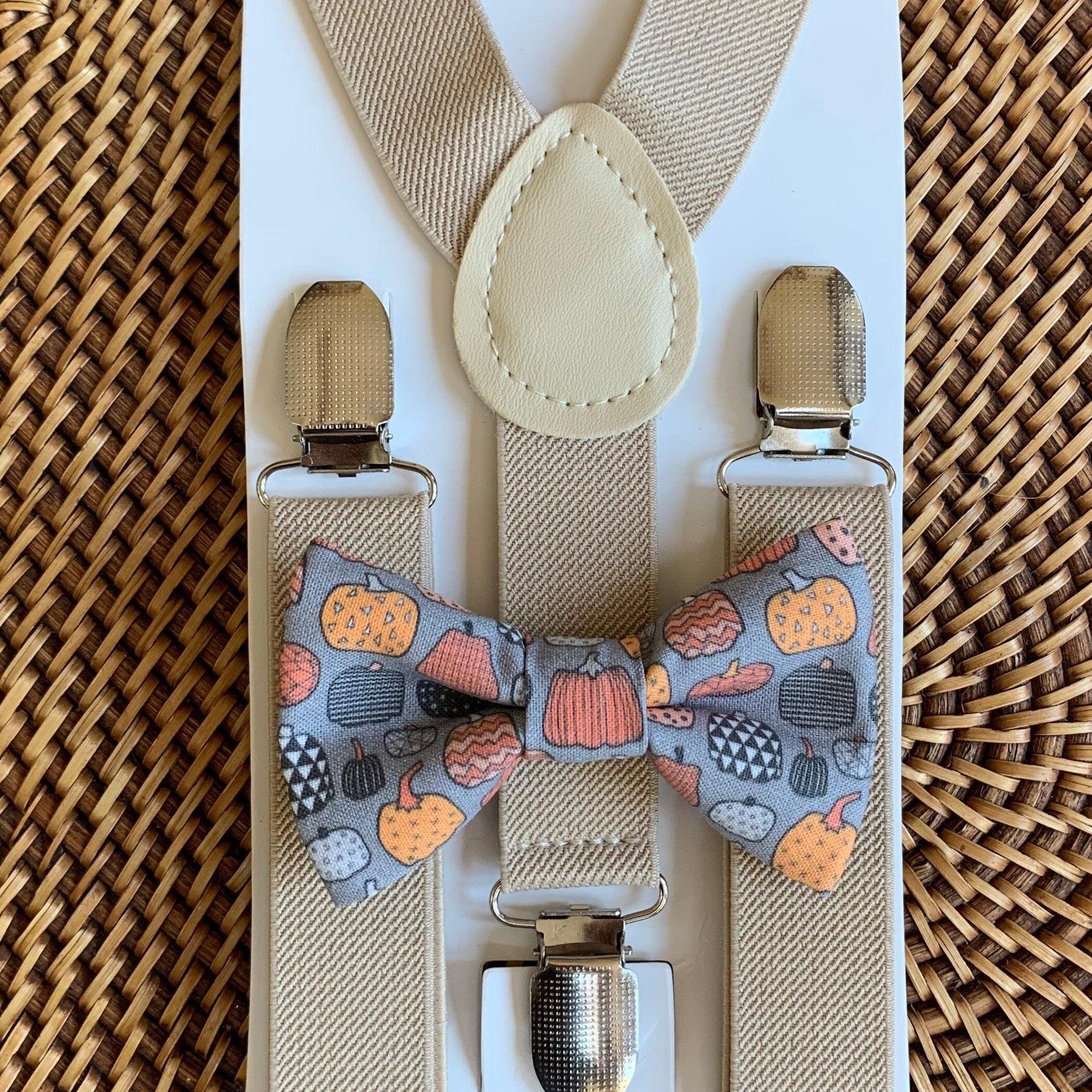 Size chart for suspender and bow tie sets from The Bold Bow Tie. Small (6mo-6yr): 18"-29" suspenders, 3.5" bow. Medium (7-12yr): 25.5"-40" suspenders, 4" bow. Adult (13yr-6ft tall): 25.5"-40" suspenders, 4.5" bow. Big & Tall (Over 6ft tall): 31"-53" suspenders, 4.5" bow. Instructions note to measure from the back waistband over the shoulder to the front waistband for a comfortable fit.