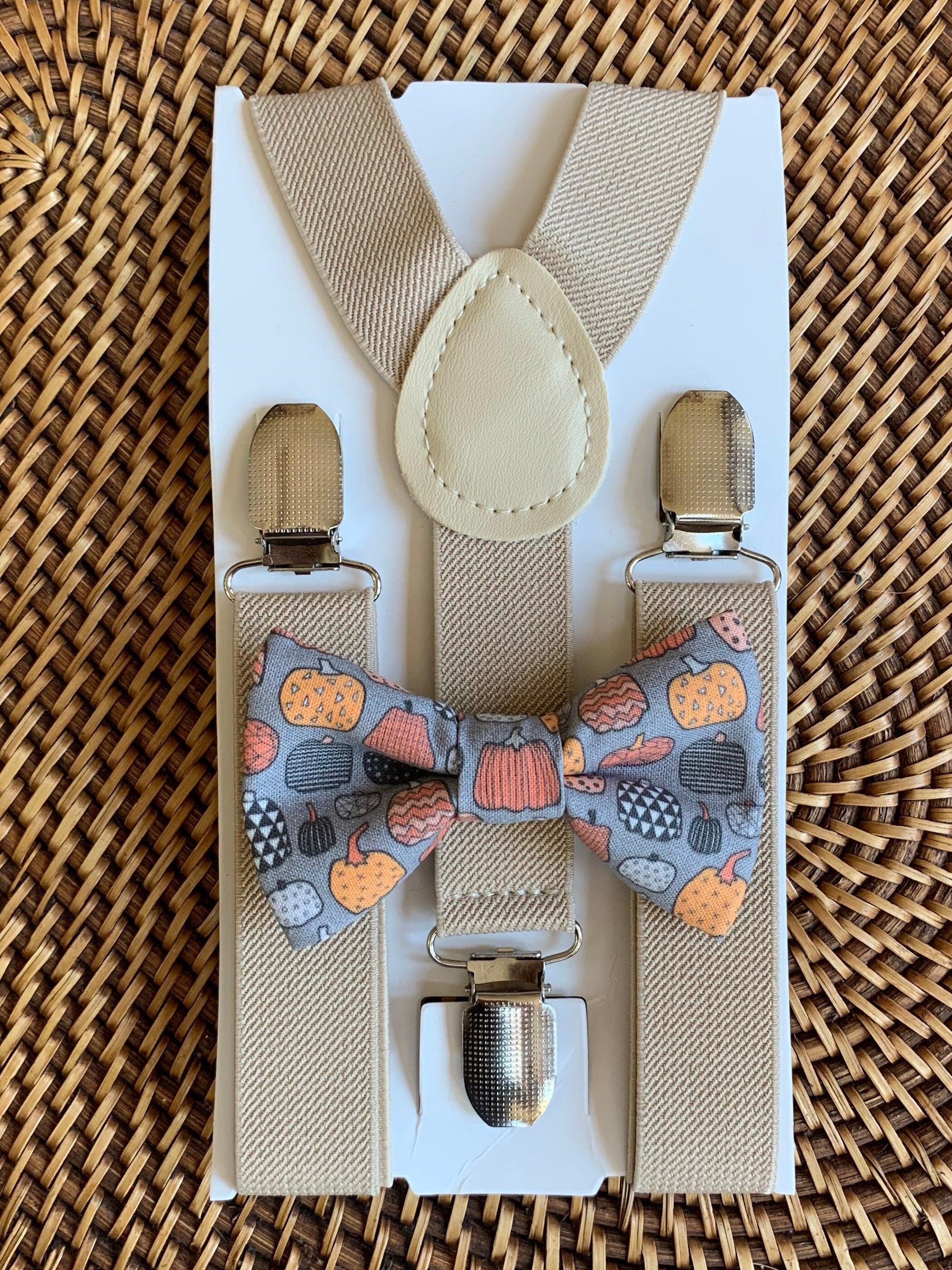 Size chart for suspender and bow tie sets from The Bold Bow Tie. Small (6mo-6yr): 18"-29" suspenders, 3.5" bow. Medium (7-12yr): 25.5"-40" suspenders, 4" bow. Adult (13yr-6ft tall): 25.5"-40" suspenders, 4.5" bow. Big & Tall (Over 6ft tall): 31"-53" suspenders, 4.5" bow. Instructions note to measure from the back waistband over the shoulder to the front waistband for a comfortable fit.