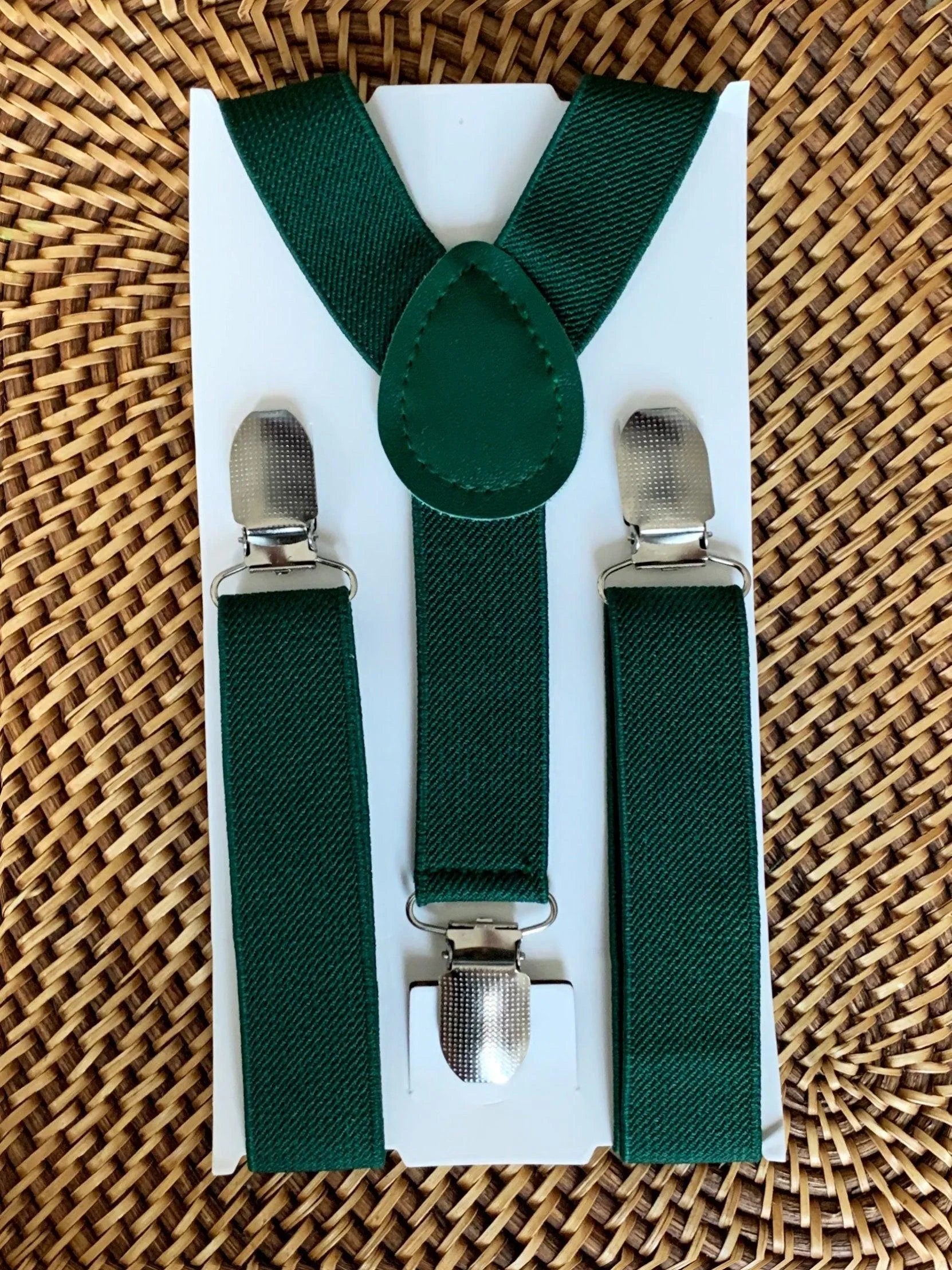 Sizes: Small: 6 months to 6 years, suspender length 18 inches to 29 inches Medium: 7 years to 12 years, suspender length 25 1/2 inches to 40 inches Adult: 13 years and up, suspender length is 25 1/2 inches to 40 inches Big and Tall: Adults over 6 feet tall, suspender length is 31 inches to 53 inches