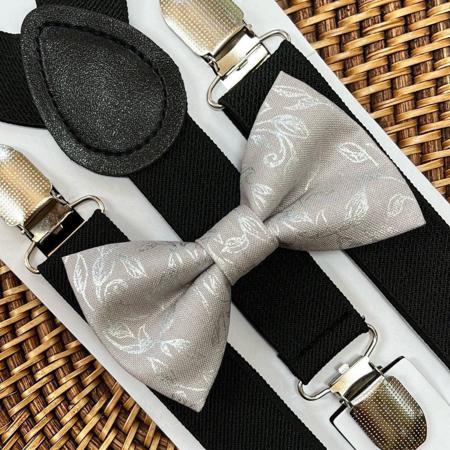Size chart for suspender and bow tie sets from The Bold Bow Tie. Small (6mo-6yr): 18"-29" suspenders, 3.5" bow. Medium (7-12yr): 25.5"-40" suspenders, 4" bow. Adult (13yr-6ft tall): 25.5"-40" suspenders, 4.5" bow. Big & Tall (Over 6ft tall): 31"-53" suspenders, 4.5" bow. Instructions note to measure from the back waistband over the shoulder to the front waistband for a comfortable fit.