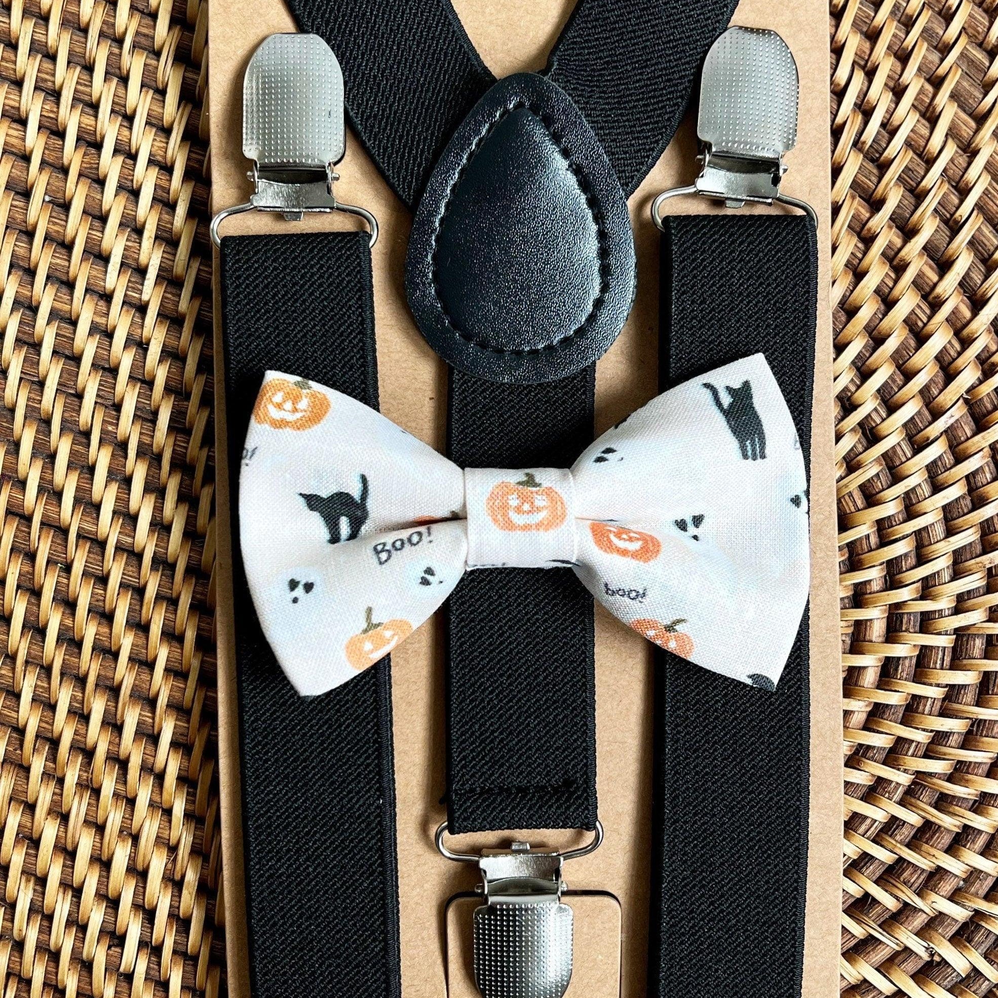Size chart for suspender and bow tie sets from The Bold Bow Tie. Small (6mo-4yr): 16"-27" suspenders, 3.5" bow. Medium (5-10yr): 20"-32" suspenders, 4" bow. Large (10-18yr): 24"-47" suspenders, 4.5" bow. Adult (Up to 6ft): 27"-55" suspenders, 4.5" bow. Big & Tall (Over 6ft): Up to 63" suspenders, 4.5" bow. Instructions note to measure from the back waistband over the shoulder to the front waistband for a comfortable fit.