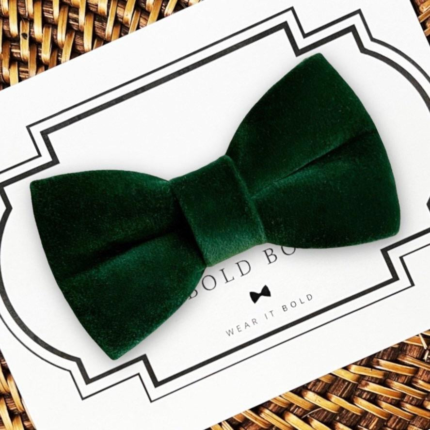Green Velvet Bow Tie for Dog Collar and Cat Collar For Christmas