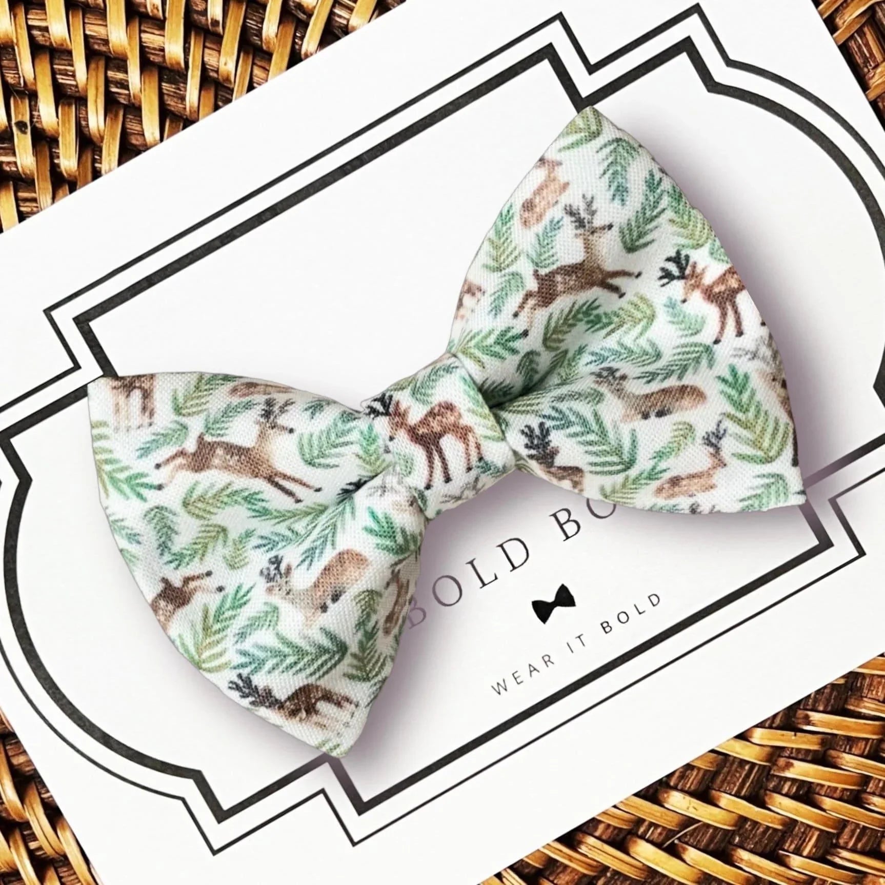 Deer Dog bow tie or Cat bow tie for pet bowtie collar.