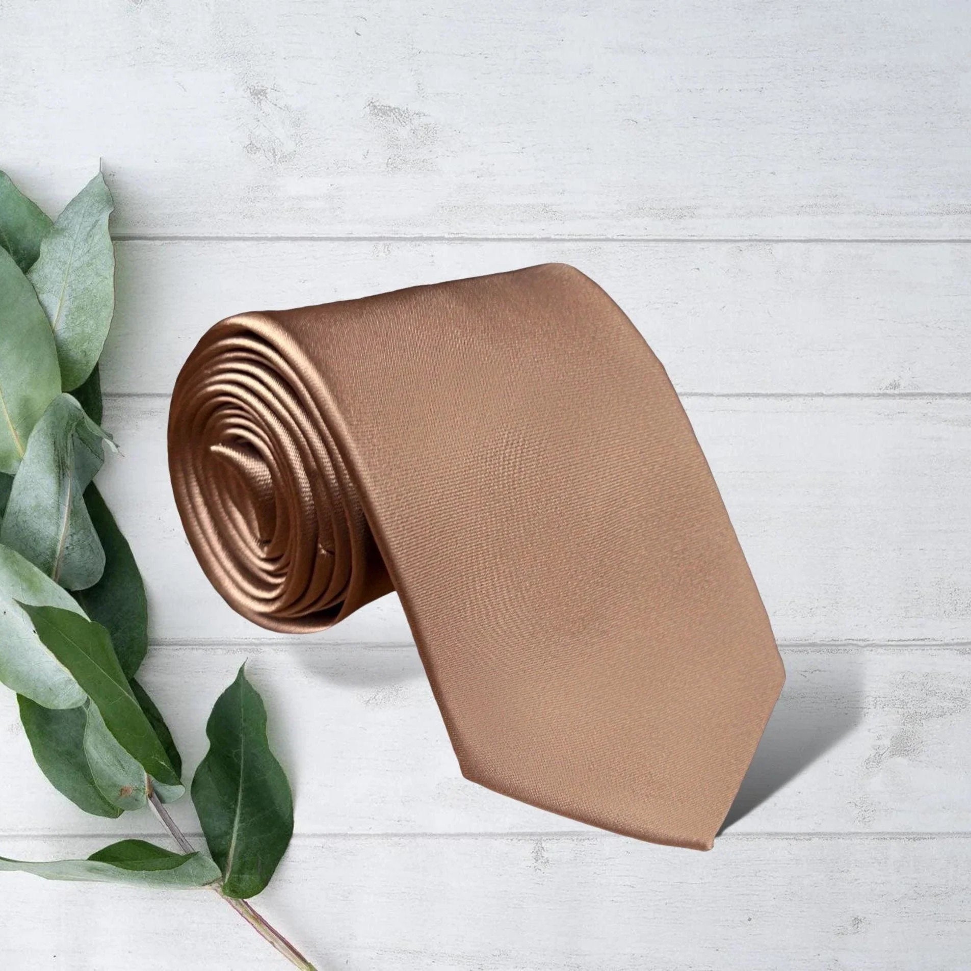 Taupe brown tie for men