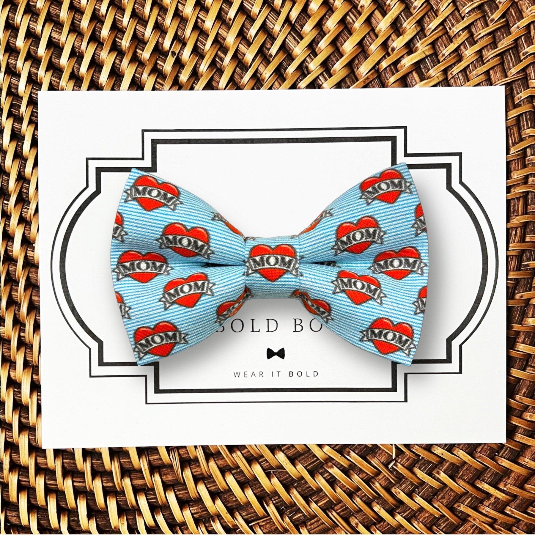 Dog bow tie size chart. Size Small is 3 1/2 inches wide for small dogs under 15 lbs. Size Medium is 4 inches wide for medium dogs between 15 band 40 lbs. Size Large is 4 1/2 inches wide for Large Dogs between 40 band 80 lbs. Size Extra Large is 5 1/2 inches wide for Extra Large Dogs over 80 lbs. Sizing is up to preference and pet bow ties slide on to dog collars with elastic.