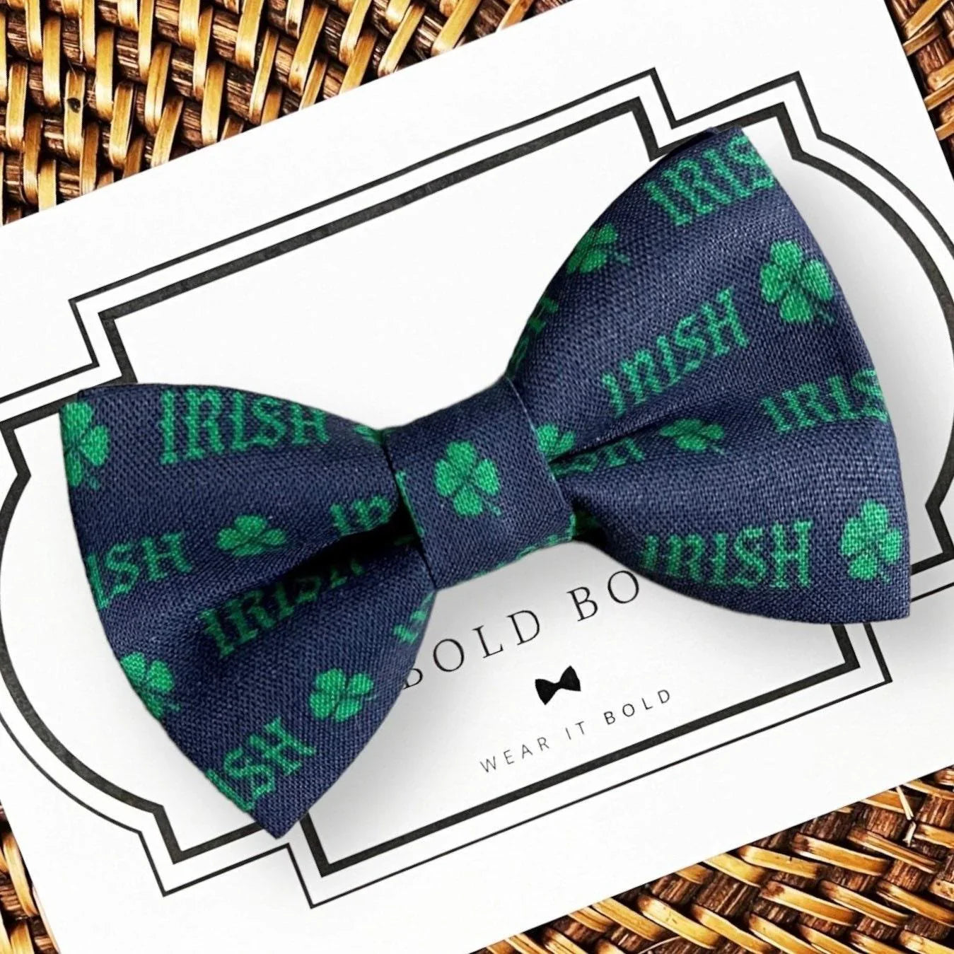 St. Patrick’s Day dog bow tie in navy and green.