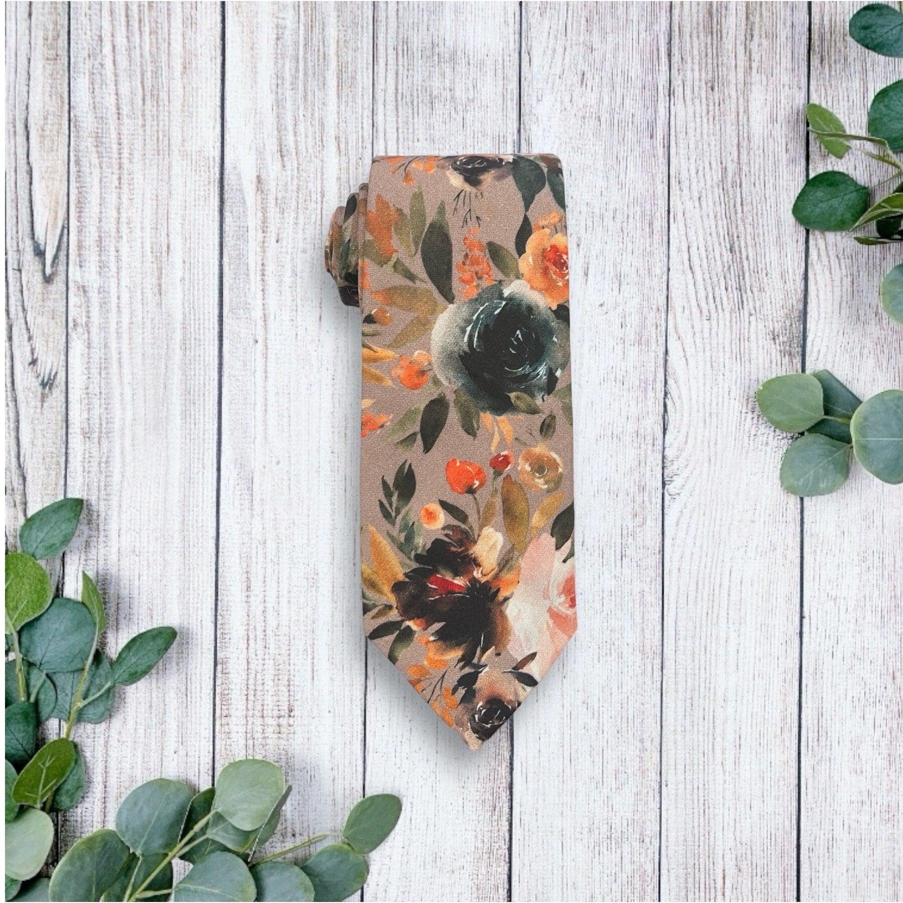 Taupe autumn floral men’s tie for wedding.
