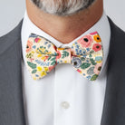 Size chart for suspender and bow tie sets from The Bold Bow Tie. Small (6mo-6yr): 18"-29" suspenders, 3.5" bow. Medium (7-12yr): 25.5"-40" suspenders, 4" bow. Adult (13yr-6ft tall): 25.5"-40" suspenders, 4.5" bow. Big & Tall (Over 6ft tall): 31"-53" suspenders, 4.5" bow. Instructions note to measure from the back waistband over the shoulder to the front waistband for a comfortable fit.