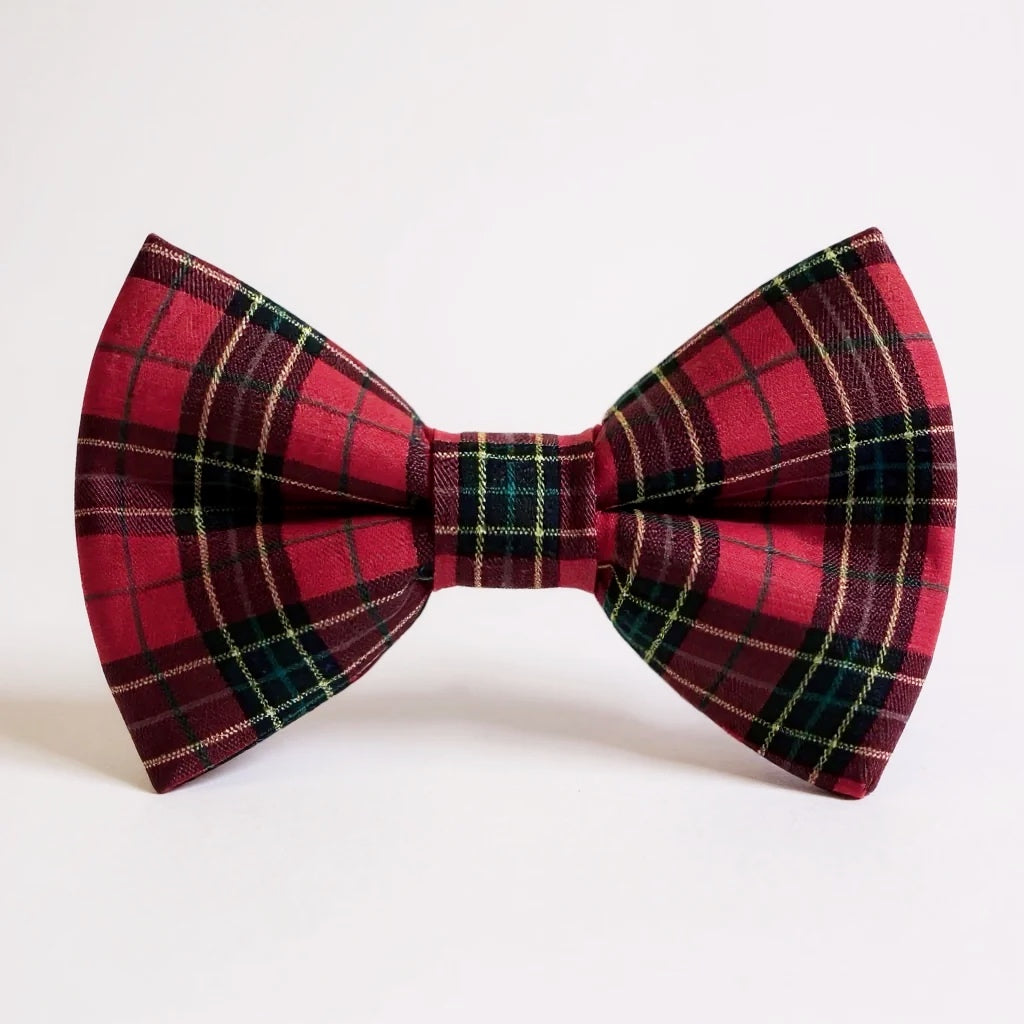 Red Plaid Christmas Bow Tie – Holiday Tartan for Men