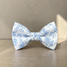 Botanical Blue and White Floral Pattern Pre Tied Bow Tie for Grooms and Garden Weddings
