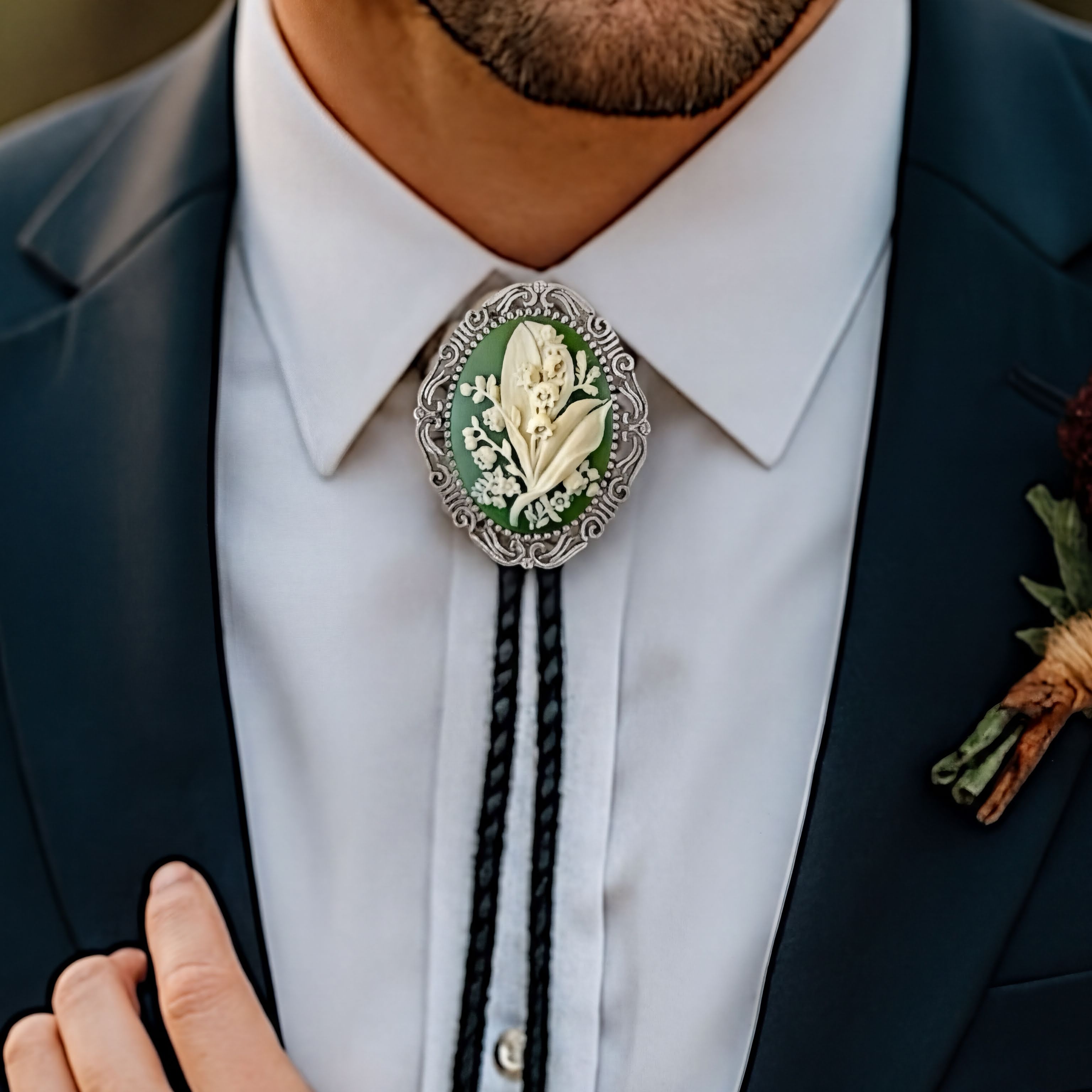 アクセサリー BernardDawahoya SterlingSilver BoloTie Silver Bolo Tie | The Bold Bow Tie Adjustable Leather