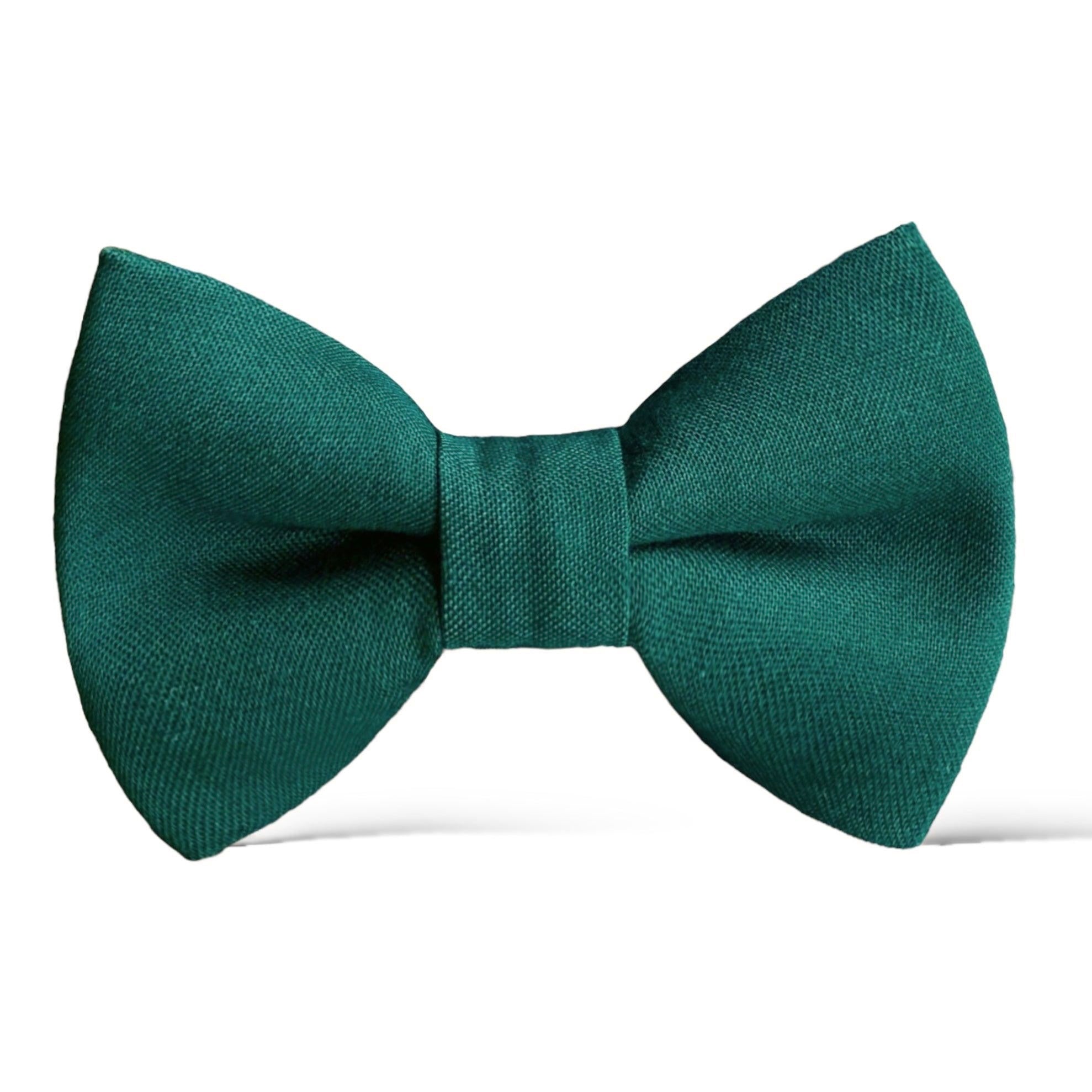 Emerald Green Bow Tie for weddings, groomsmen and ring bearers.