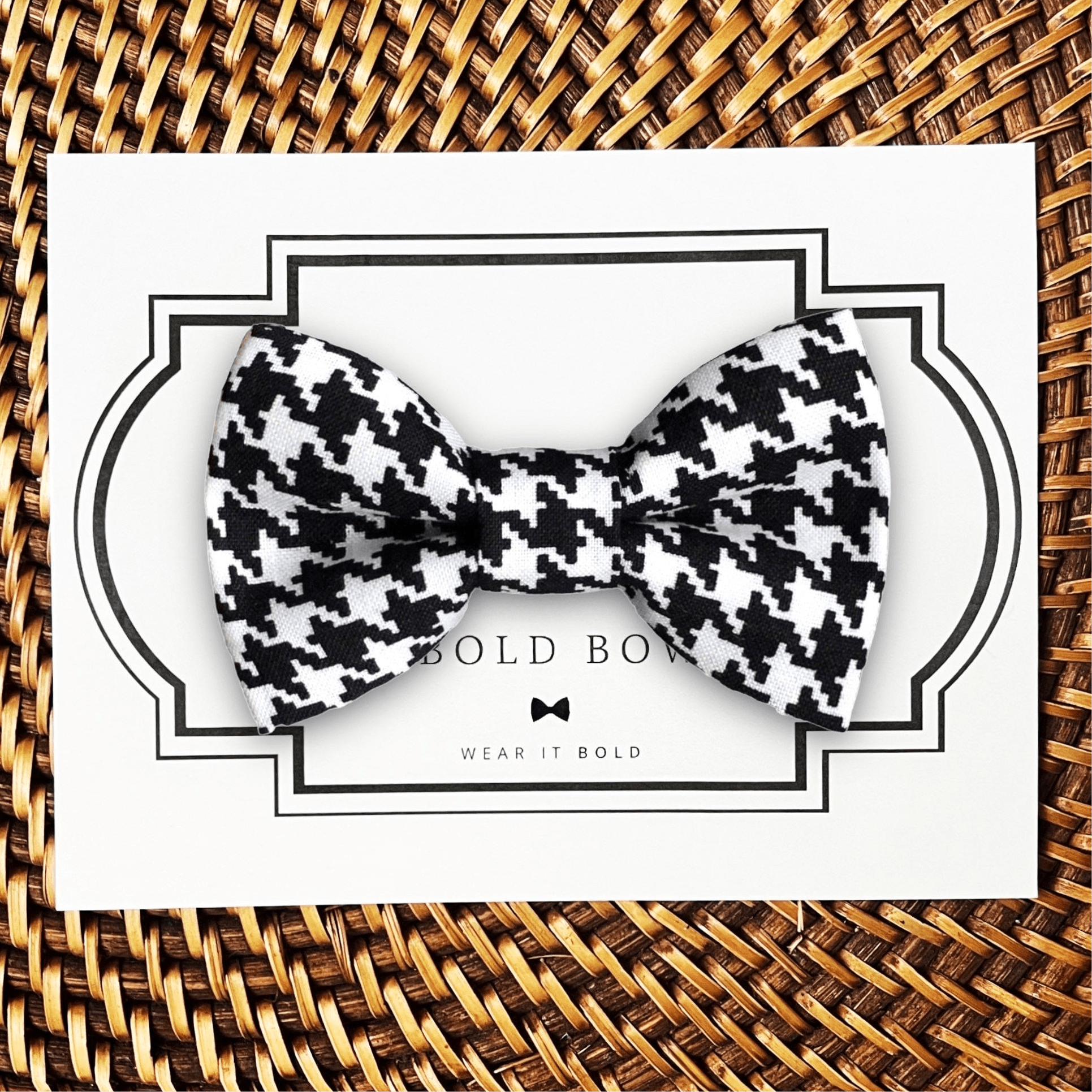 dogtooth bow tie