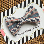 Load image into Gallery viewer, Gray Christmas Sweater Bow Tie for Dog and Cat Collar
