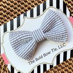 Load image into Gallery viewer, Grey Seersucker Bow Tie for Dog and Cat Collar
