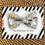 Load image into Gallery viewer, Halloween Pet Bow Tie for Dog and Cat Collar
